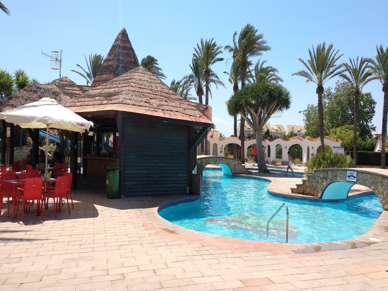 Apartamento Con Gran Terraza. Wifi Gratis Denia Kültér fotó